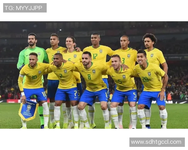 13号球衣足球明星盘点及其辉煌成就与影响力分析